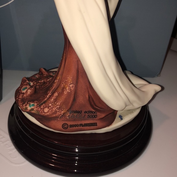 Giuseppe Armani Tosca Piece - Picture 5 of 7